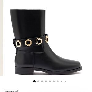 Black Larroude Boots with Gold Accent
